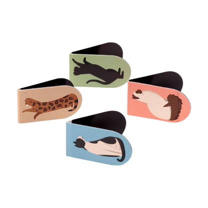 Set of 4 magnetic cat bookmarks