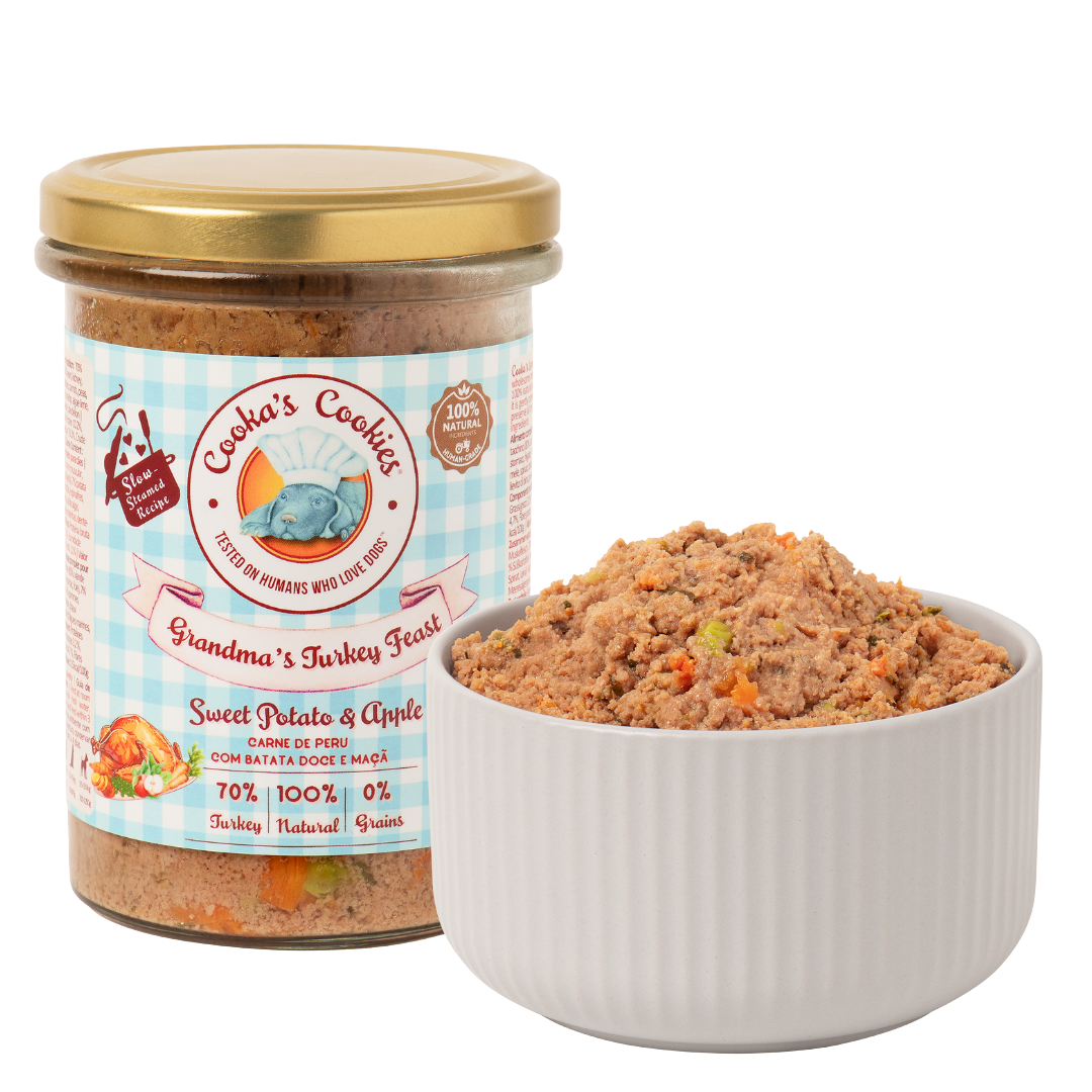 Complete steamed meal with turkey and sweet potato